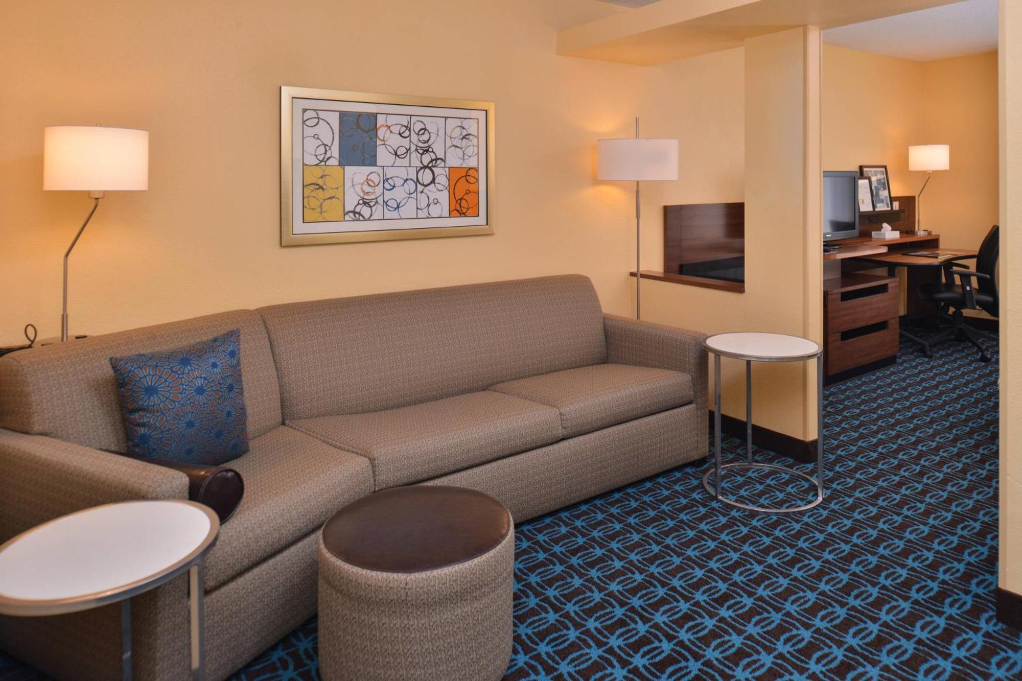 Fairfield Inn&suites Louisville North Hotel
